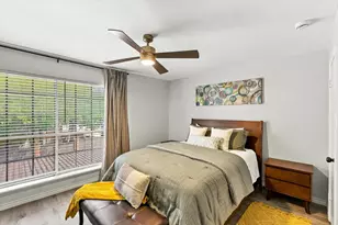 9801 Royal Ln, Dallas, TX 75231 - Photo 22