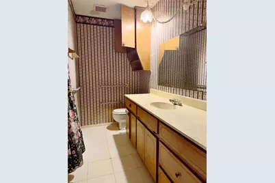 [Address not provided], Hewitt, TX 76643 - Photo 8