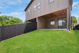 1827 Pollard St, Dallas, TX 75208 - Photo 26