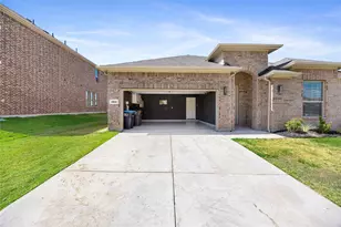 2908 Edgerton Rd, Fort Worth, TX 76179 - Photo 6