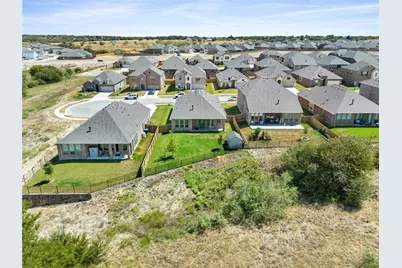 2908 Edgerton Road, Fort Worth, TX 76179 - Photo 6