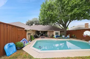 3708 Bishop Hill Dr, Carrollton, TX 75007 - Photo 36