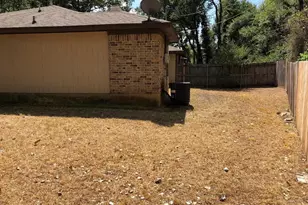 211 Alston Ct, Mansfield, TX 76063 - Photo 2