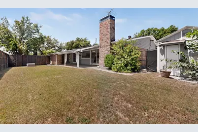 1901 Paxton Drive, Carrollton, TX 75007 - Photo 28