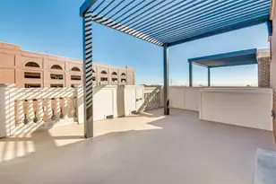 250 E Dallas St, Grapevine, TX 76051 - Photo 18
