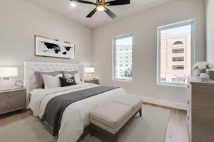 250 E Dallas St, Grapevine, TX 76051 - Photo 16
