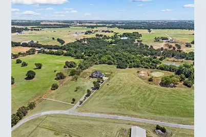 141 Blue Sky Drive, Decatur, TX 76234 - Photo 2