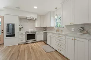 2013 Huntington Ln, Fort Worth, TX 76110 - Photo 12