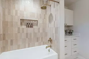 2013 Huntington Ln, Fort Worth, TX 76110 - Photo 26