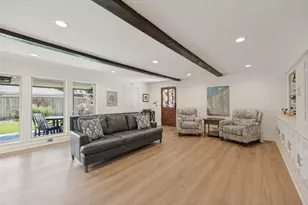 10408 Vistadale Dr, Dallas, TX 75238 - Photo 14