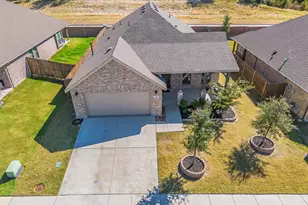 1821 Abelia Ln, Weatherford, TX 76086 - Photo 1
