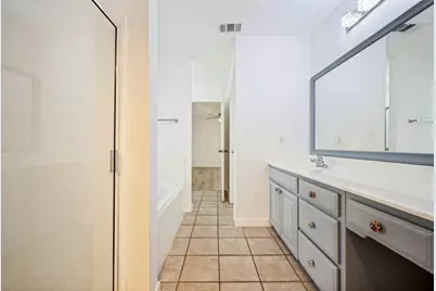 2104 Leslie Street, Denton, TX 76205 - Photo 16