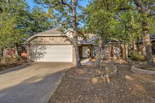 2104 Leslie St, Denton, TX 76205 - Photo 2