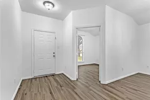 210 Angelina Dr, Crandall, TX 75114 - Photo 2