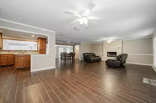 102 Northwood Pl, Enchanted Oaks, TX 75156 - Photo 8
