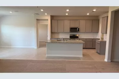 820 Jacquelyn Dr, Little Elm, TX 75068 - Photo 8
