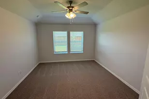 820 Jacquelyn Dr, Little Elm, TX 75068 - Photo 12