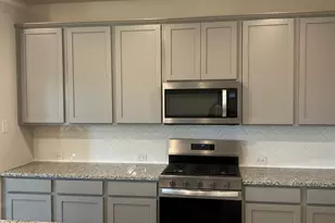 820 Jacquelyn Dr, Little Elm, TX 75068 - Photo 4