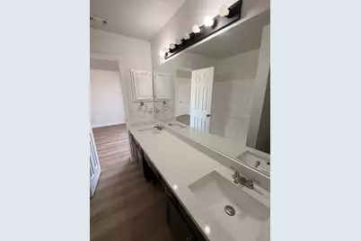 7562 John T White Road, Fort Worth, TX 76120 - Photo 14