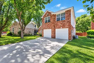 705 N Jordan Rd, McKinney, TX 75071 - Photo 2