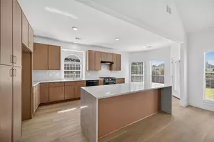 705 N Jordan Rd, McKinney, TX 75071 - Photo 16