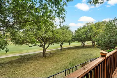 7626 Lakecrest Circle, Irving, TX 75063 - Photo 28