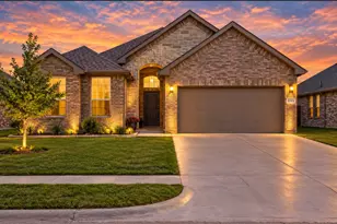 5291 Crystal Lake Ave, Krum, TX 76249 - Photo 1