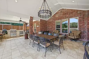 3909 Stoneshire Ct, Fort Worth, TX 76179 - Photo 4