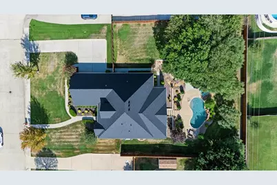 3909 Stoneshire Court, Fort Worth, TX 76179 - Photo 22