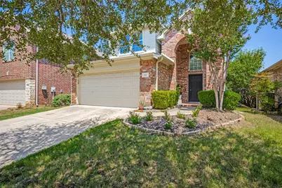 310 Conroe Circle, Argyle, TX 76226 - Photo 2