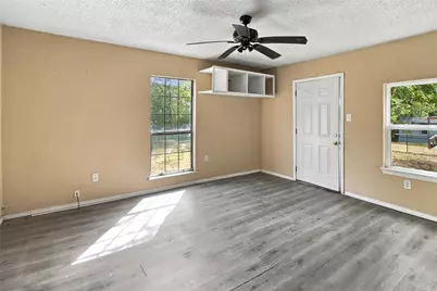 1504 S Travis Avenue, Denison, TX 75021 - Photo 12