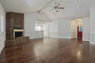 2307 Busch Dr, Arlington, TX 76014 - Photo 4