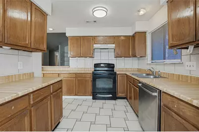 2307 Busch Drive, Arlington, TX 76014 - Photo 8