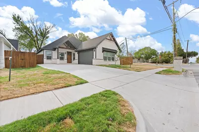 813 Tierney Road, Fort Worth, TX 76112 - Photo 2