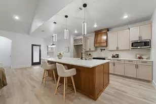 813 Tierney Rd, Fort Worth, TX 76112 - Photo 8