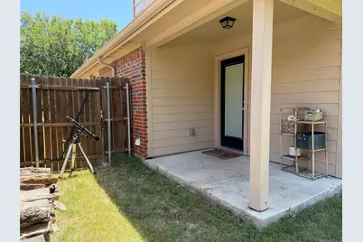 224 Spring Hollow Drive, Saginaw, TX 76131 - Photo 22