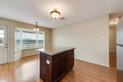5604 Maurie Drive, Haltom City, TX 76148 - Photo 12