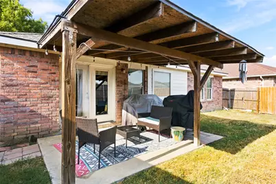 1709 White Mountain Way, Princeton, TX 75407 - Photo 18