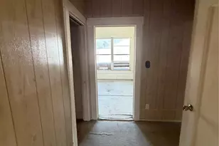 619 W Owing St, Denison, TX 75020 - Photo 6