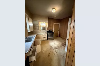 619 W Owing Street, Denison, TX 75020 - Photo 16