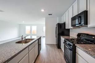 1708 Sims St, McKinney, TX 75071 - Photo 6
