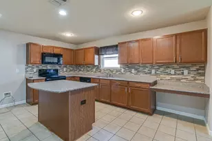3240 Sadie Trail, Fort Worth, TX 76137 - Photo 16