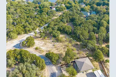1211 Mountainside Drive, Granbury, TX 76048 - Photo 14