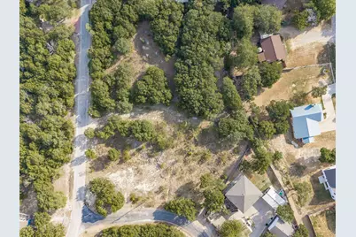 1211 Mountainside Drive, Granbury, TX 76048 - Photo 2