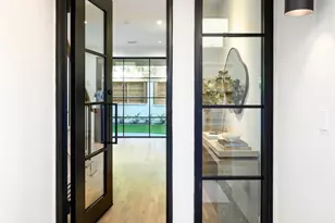 4051 Hawthorne Ave, Dallas, TX 75219 - Photo 2