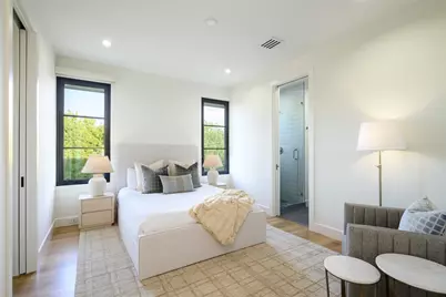 4051 Hawthorne Avenue, Dallas, TX 75219 - Photo 22
