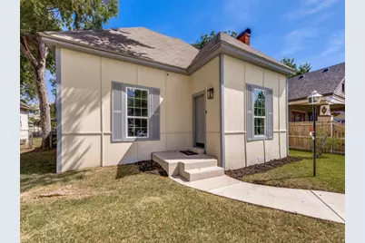 917 W Sears Street, Denison, TX 75020 - Photo 2