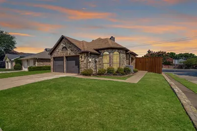 3801 Suffolk Lane, Plano, TX 75023 - Photo 2