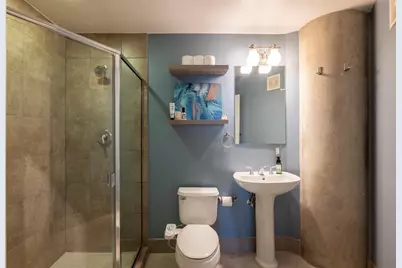 1001 Belleview Street #707, Dallas, TX 75215 - Photo 14