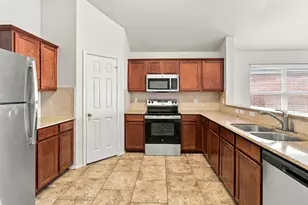 12516 Patnoe Dr, Fort Worth, TX 76028 - Photo 8